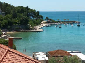 SEA & HONEY, Krk